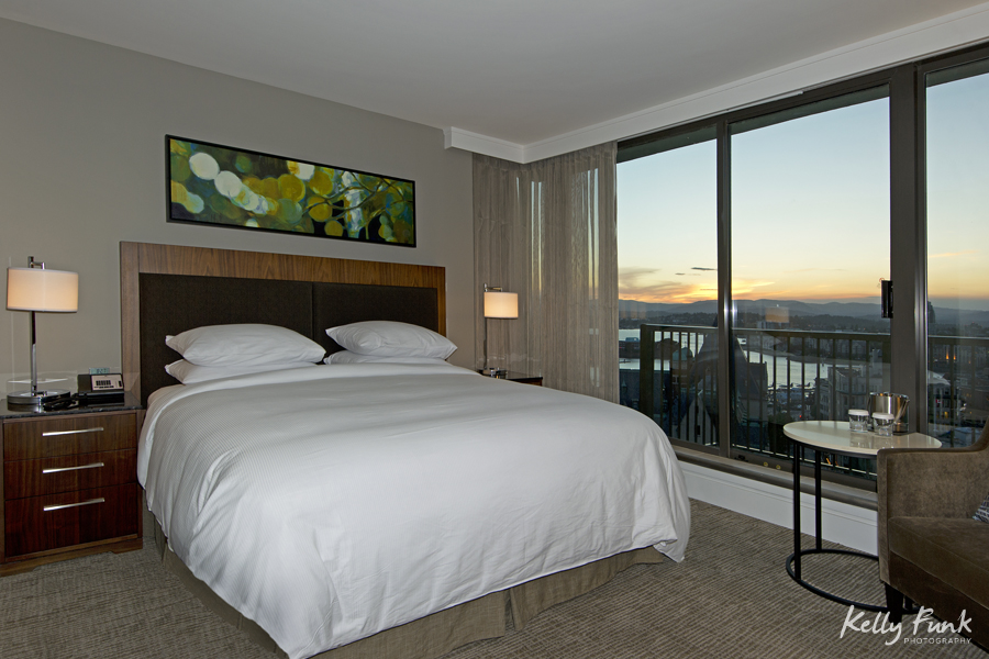 Ocean side room with view, working for Double Tree Hilton, commercial photographer, Kamloops photographer, professional, promotional, Kelly Funk, British Columbia, Canada
