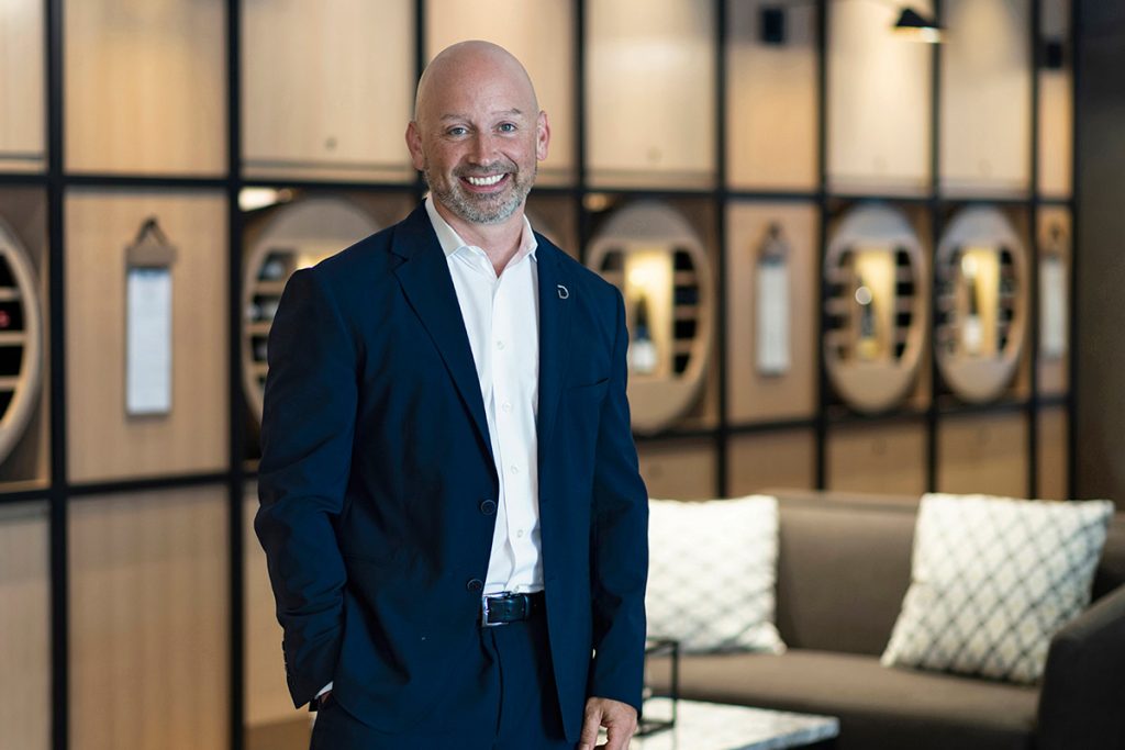 hotel manager