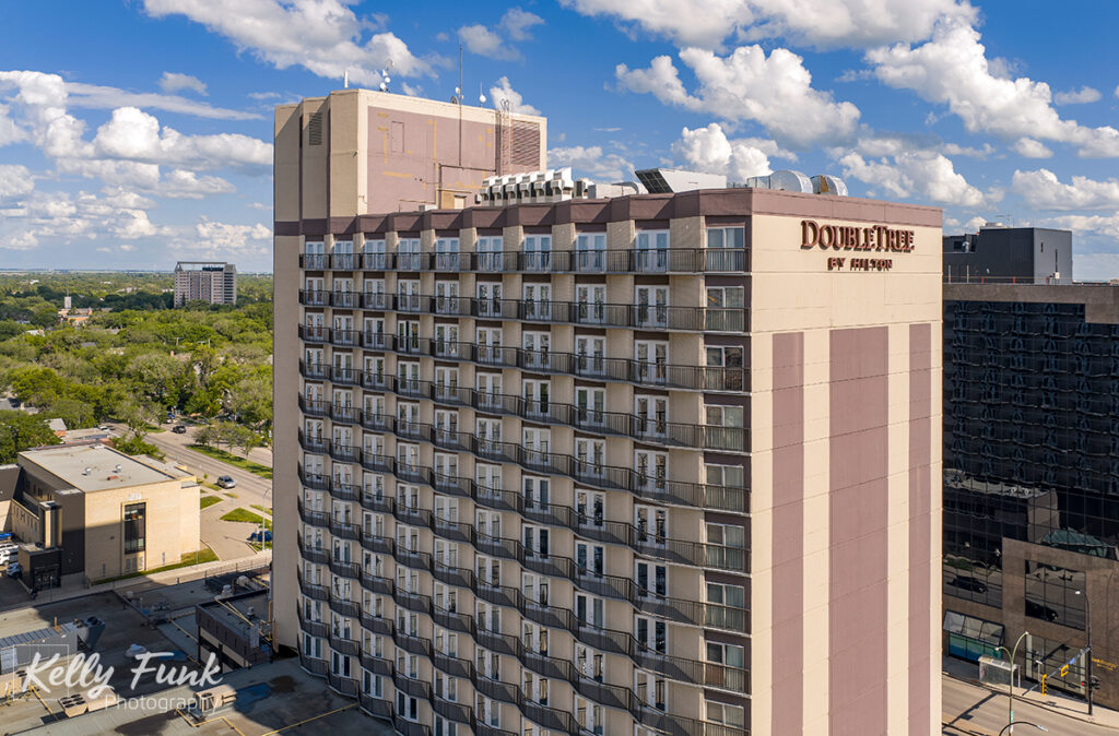 Doubletree by Hilton 9